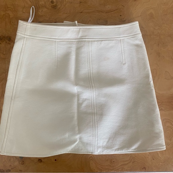 Courreges Vinyl Skirt In Cream Off White With Stains Size FR36 US4 - Picture 8 of 13
